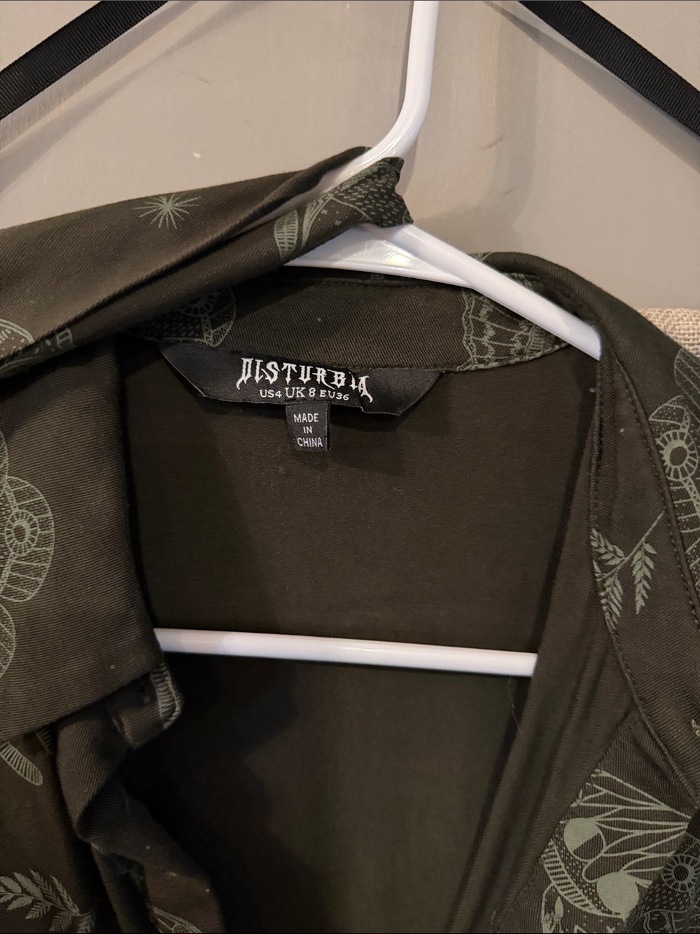 Disturbia Olive & Sage Moth-Print Lightweight Shirt Jacket - Picture 2 of 3